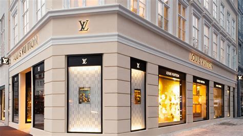 louis vuitton online boutique|louis vuitton storefront.